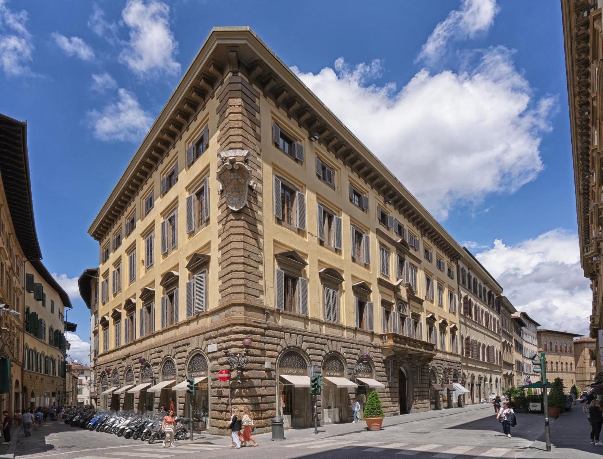 Tornabuoni Living Apartment ฟลอเรนซ์ ภายนอก รูปภาพ