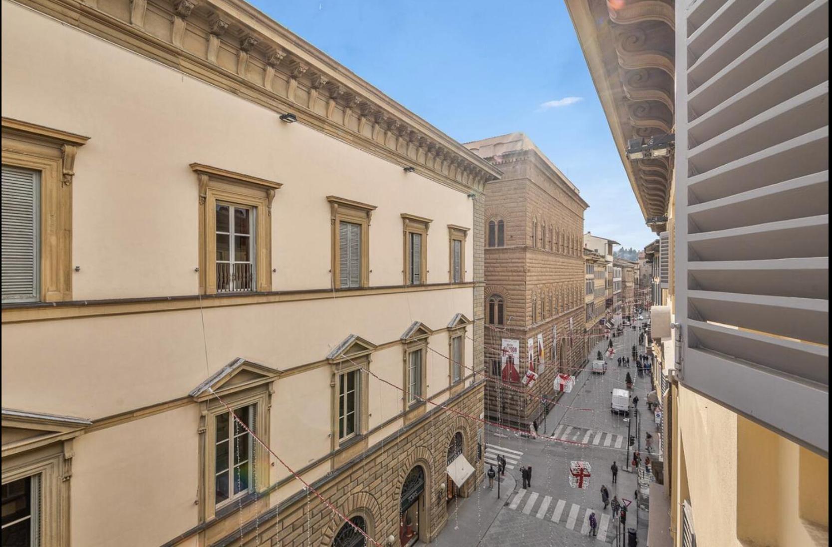 Tornabuoni Living Apartment ฟลอเรนซ์ ภายนอก รูปภาพ