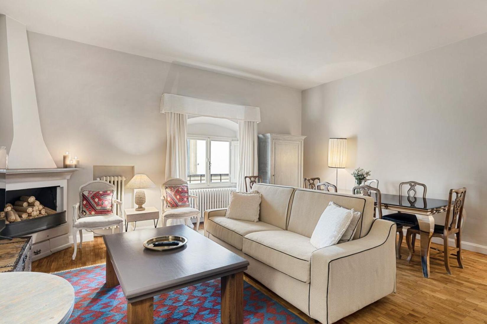 Tornabuoni Living Apartment ฟลอเรนซ์ ภายนอก รูปภาพ