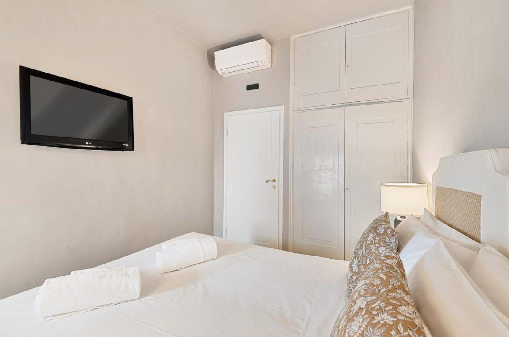 Tornabuoni Living Apartment ฟลอเรนซ์ ภายนอก รูปภาพ