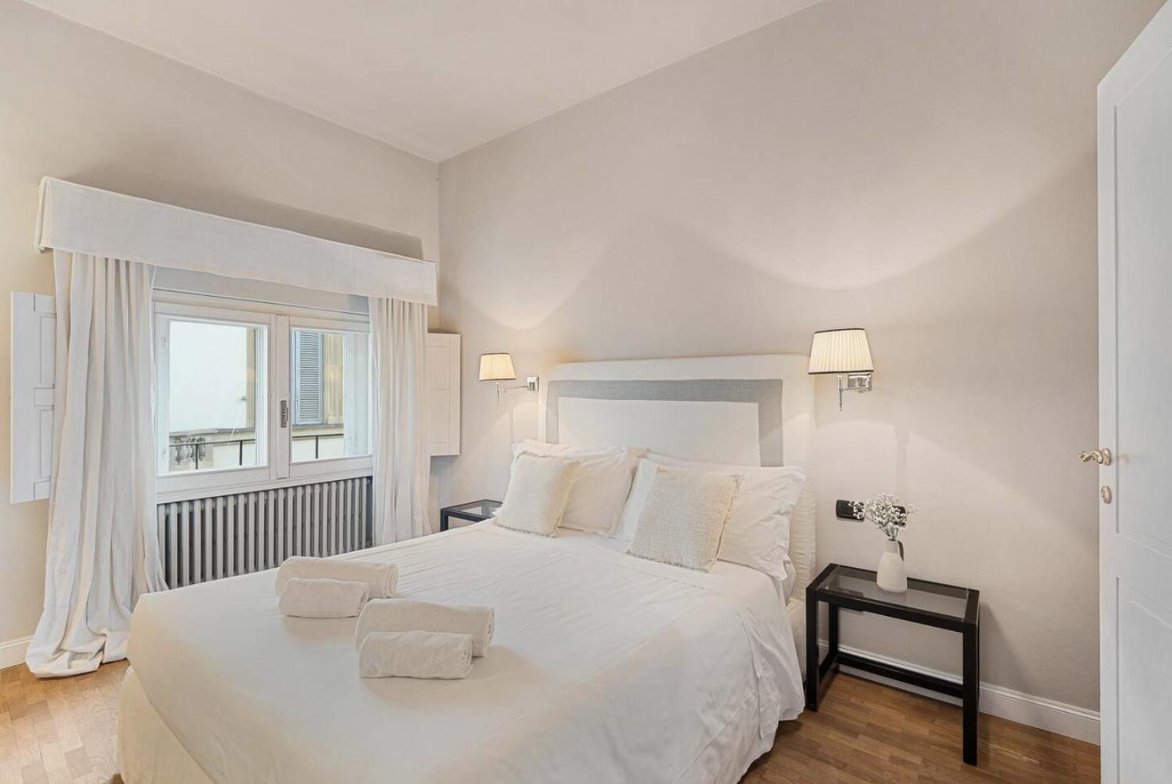 Tornabuoni Living Apartment ฟลอเรนซ์ ภายนอก รูปภาพ