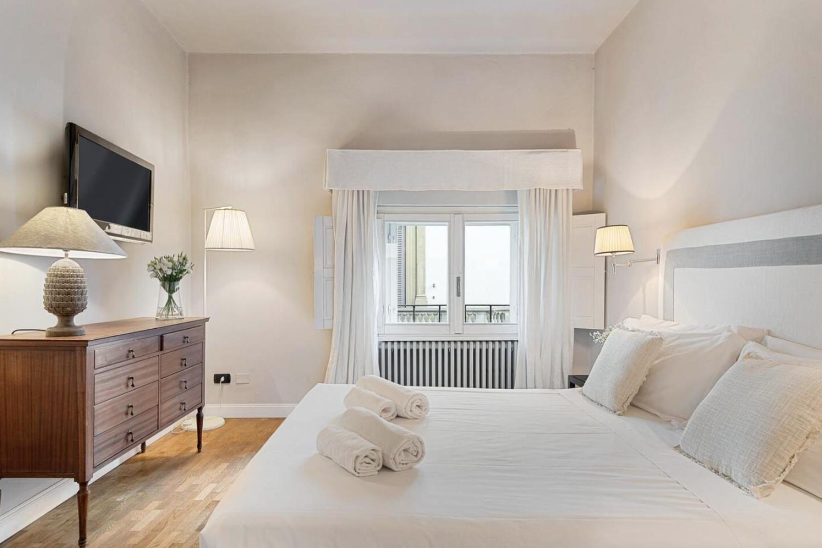 Tornabuoni Living Apartment ฟลอเรนซ์ ภายนอก รูปภาพ