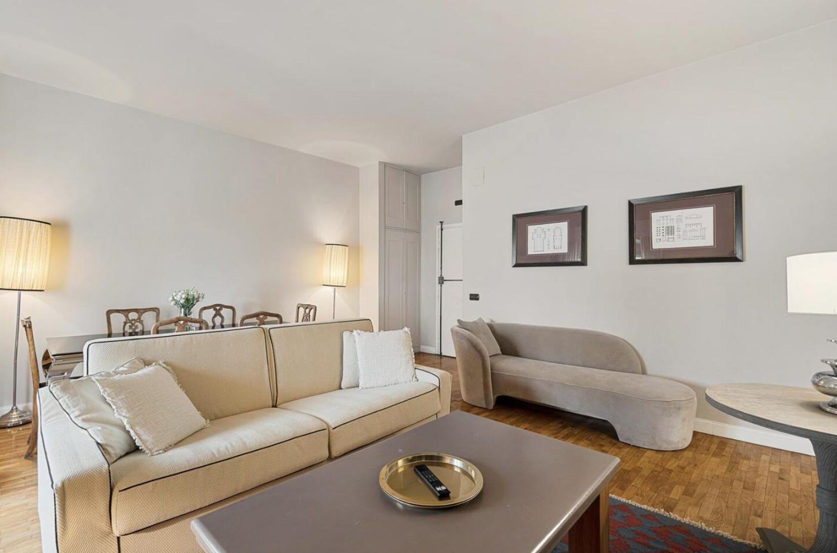 Tornabuoni Living Apartment ฟลอเรนซ์ ภายนอก รูปภาพ