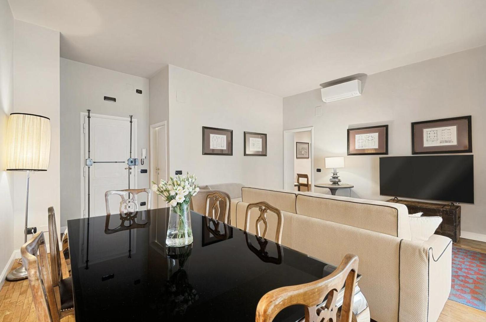 Tornabuoni Living Apartment ฟลอเรนซ์ ภายนอก รูปภาพ